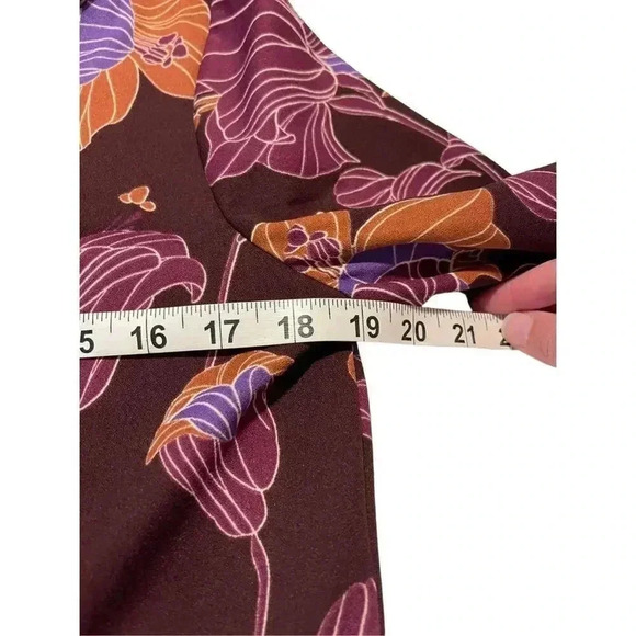 Ann Taylor Women's Floral Medium 3/4 Sleeve Peplum Top‎ - Picture 5 of 6